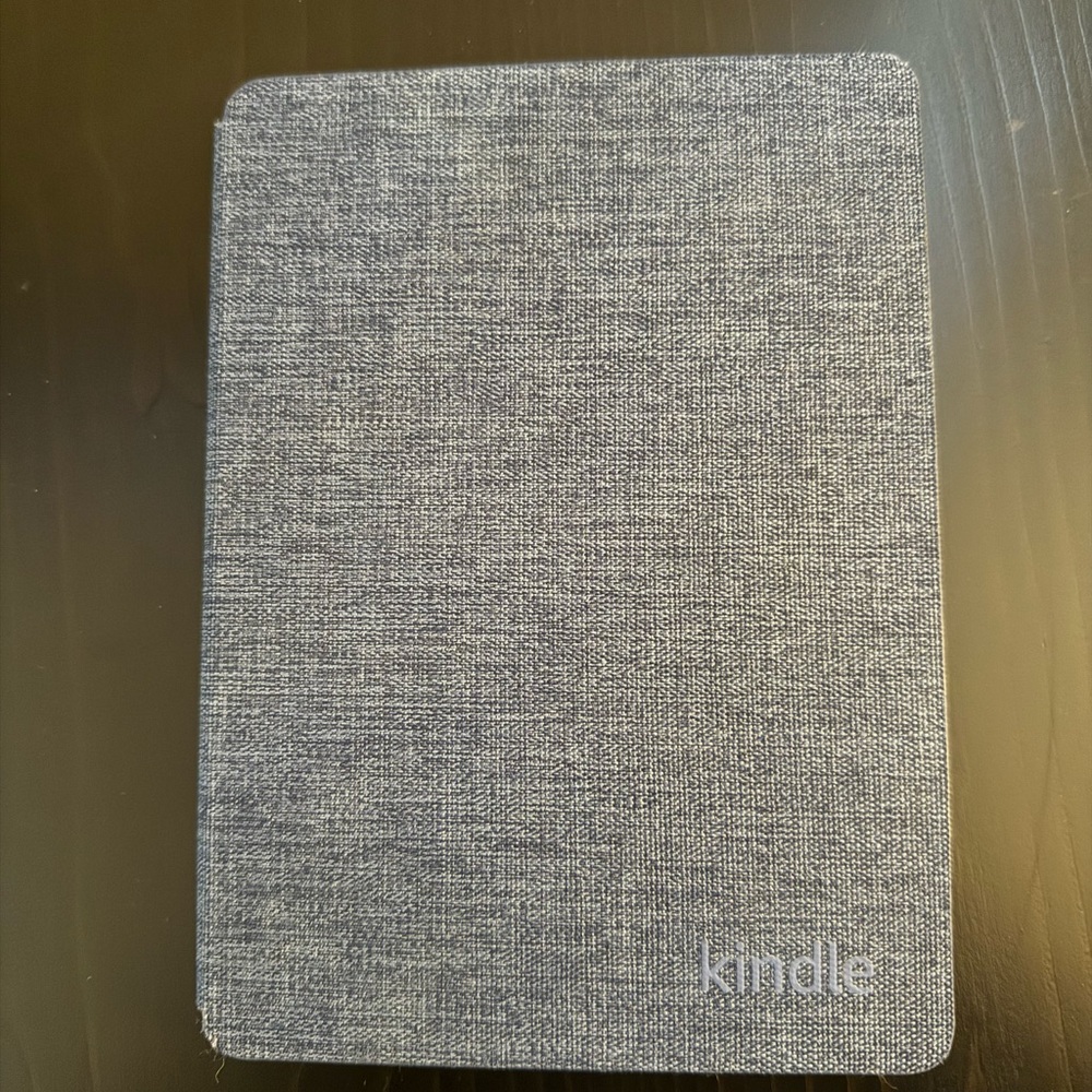 Kindle Paperwhite 2021 E-Reader Cover